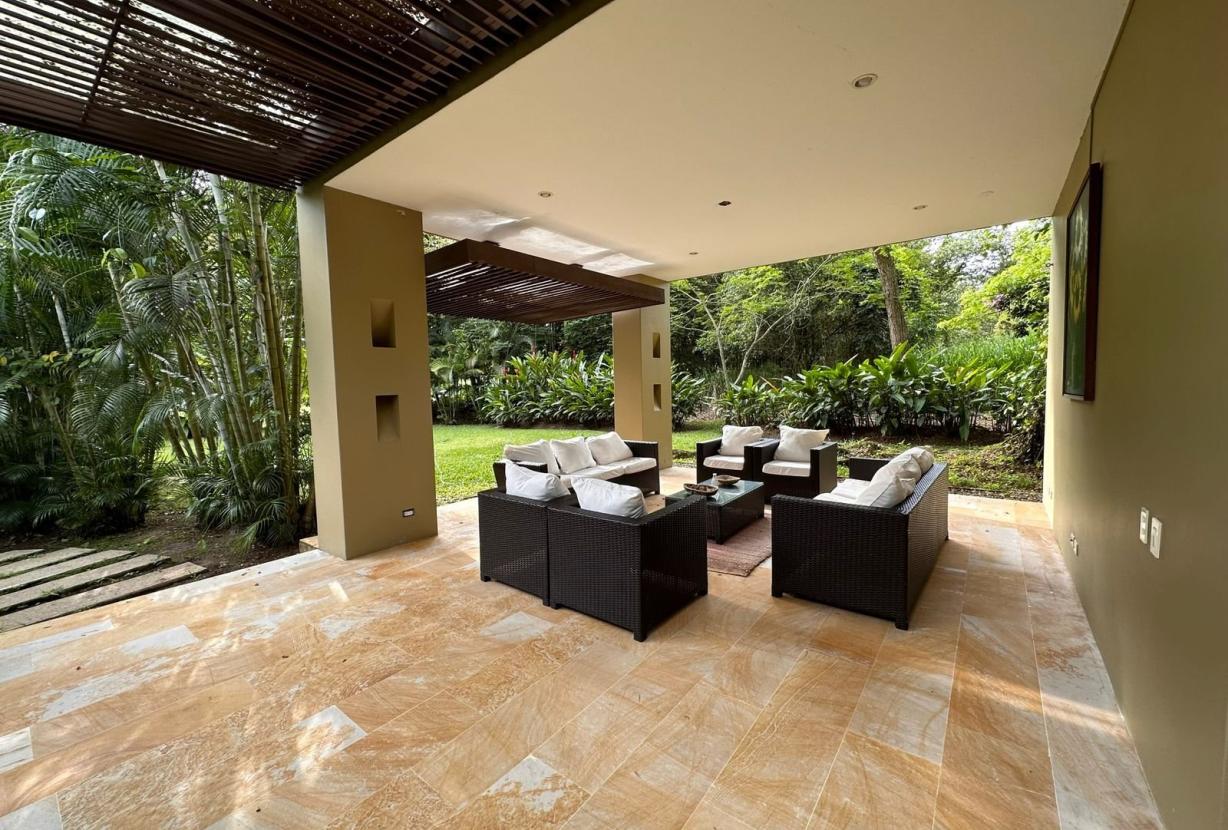 Anp082 – Modern house with pool in Mesa de Yeguas