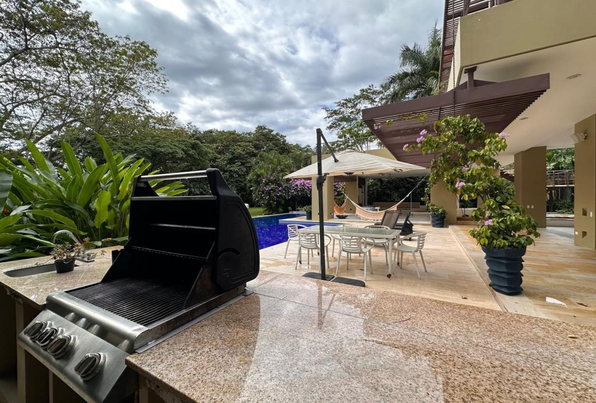 Anp082 – Modern house with pool in Mesa de Yeguas