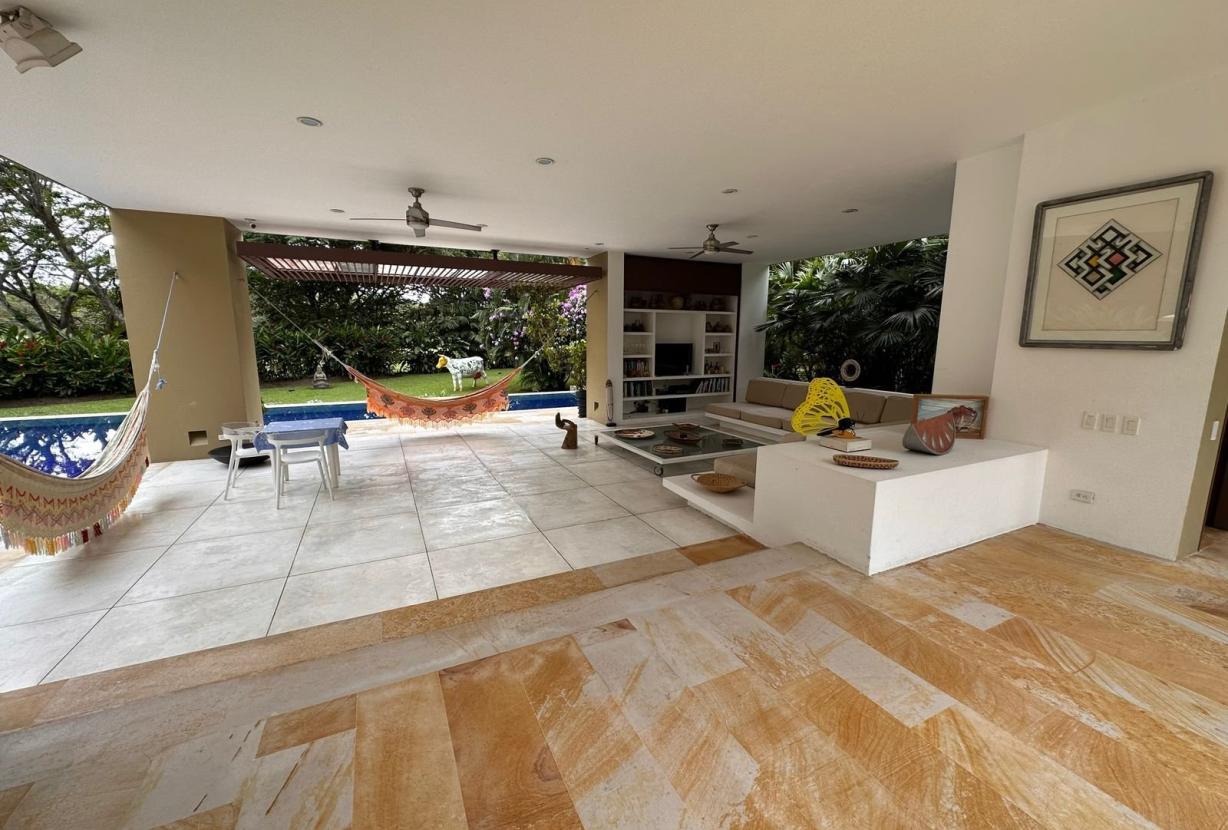 Anp082 – Modern house with pool in Mesa de Yeguas