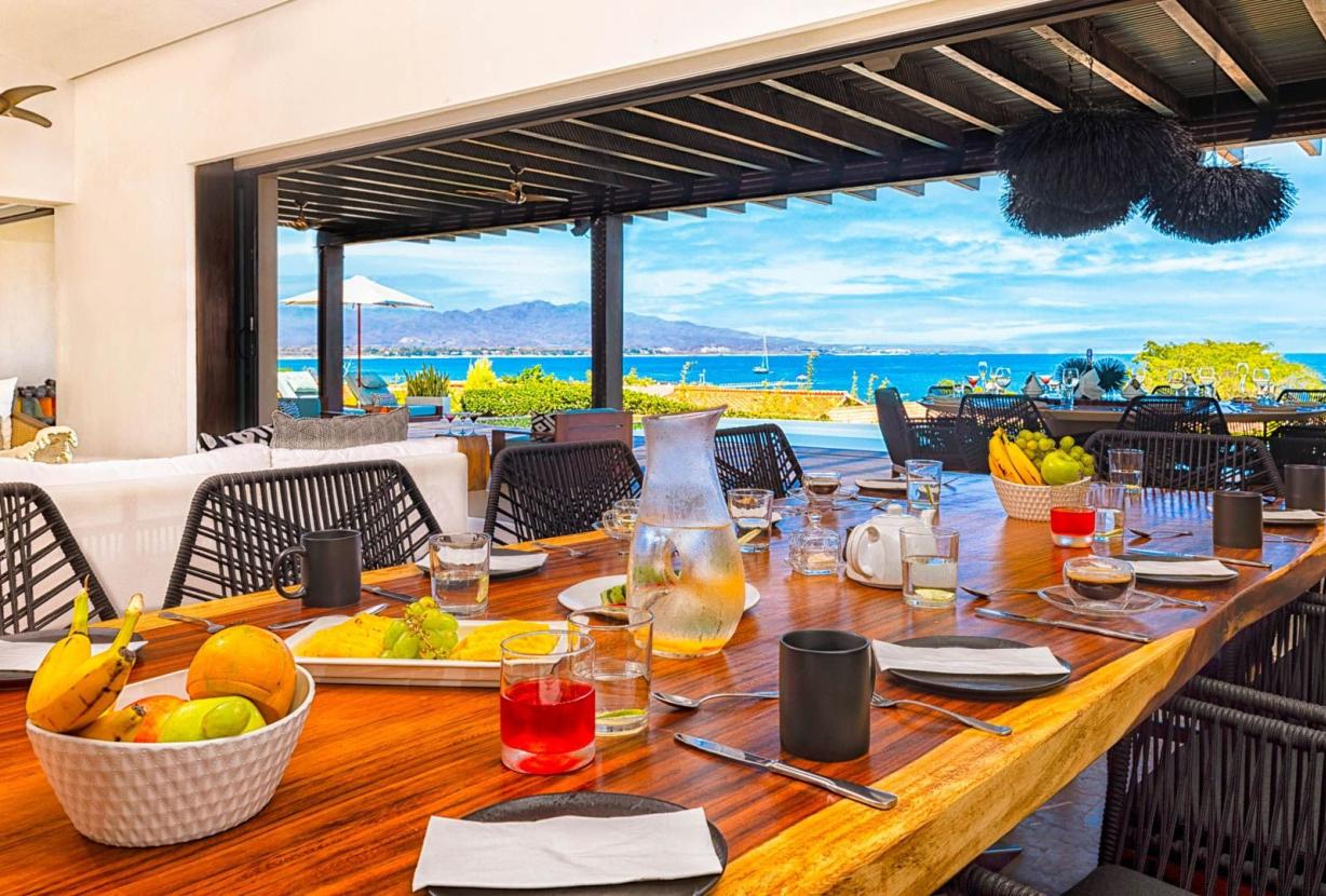 Ptm027 – Modern villa with ocean views in Punta Mita