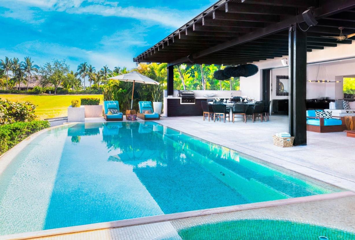 Ptm027 – Modern villa with ocean views in Punta Mita