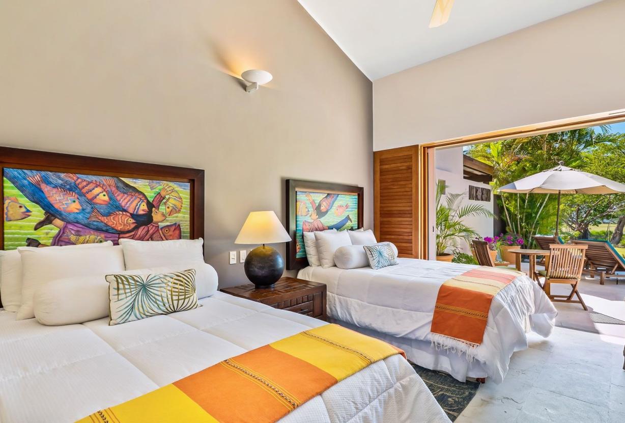 Ptm039 – Golf-front villa with ocean views in Punta Mita