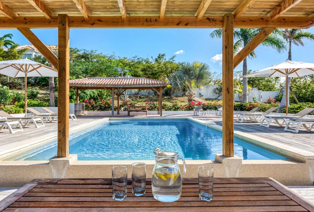 Sxm017 – Villa avec vue sur la mer avec piscine à Terres Basses