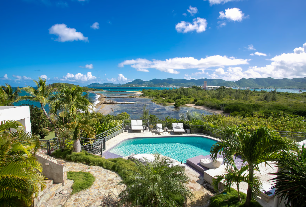 Sxm018 – Ocean-view villa on the cliffs of Terres Basses