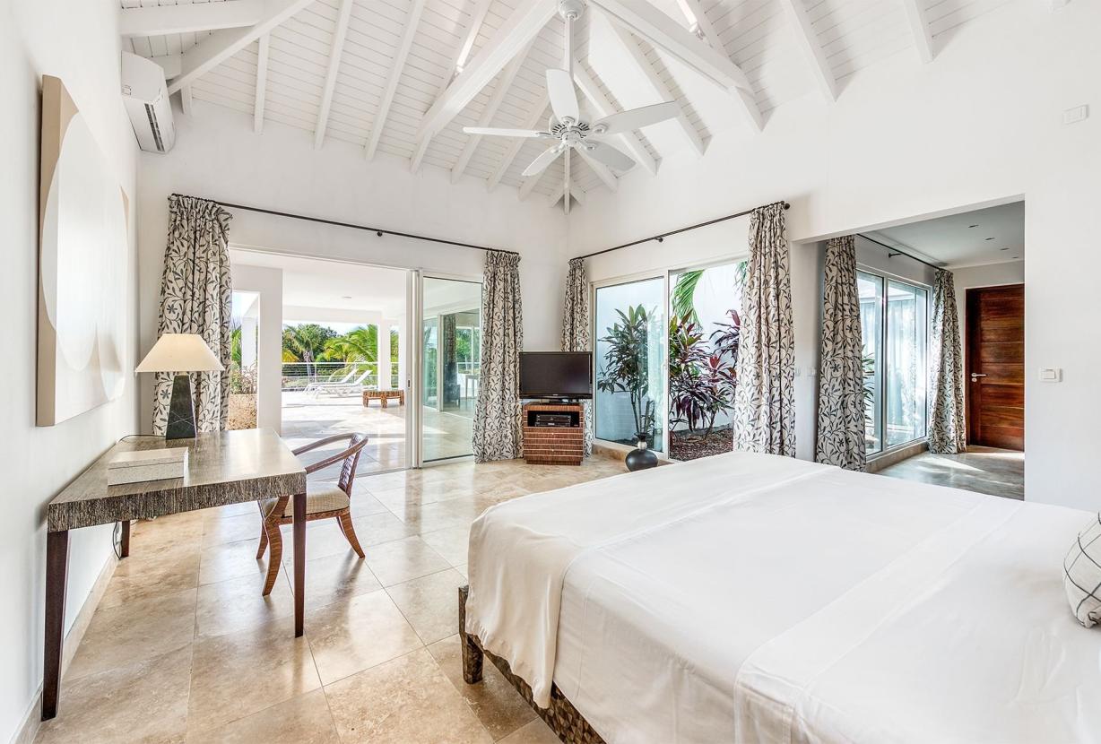 Sxm021 – Villa moderne avec vue mer à Terres Basses
