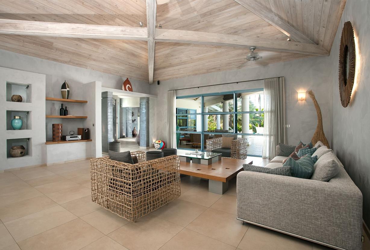 Sxm022 – Contemporary home with tennis court near Baie aux Prunes