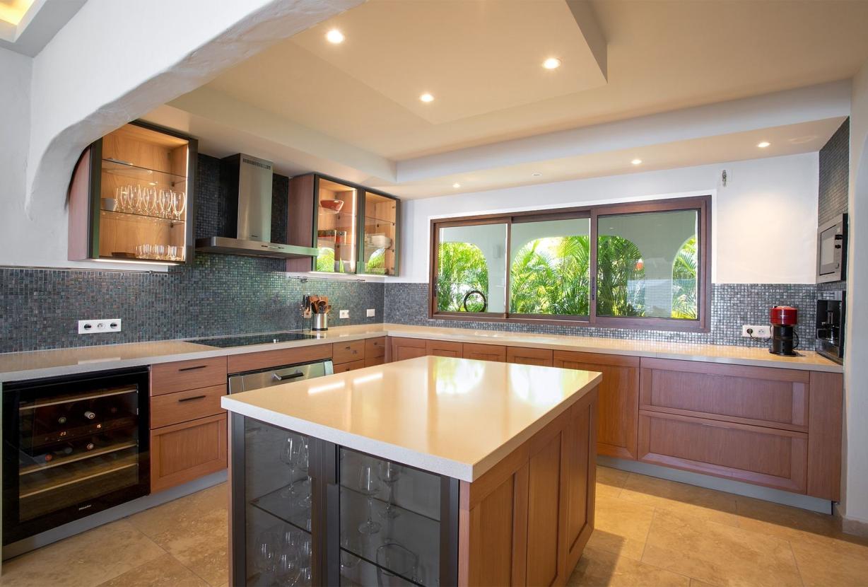 Sxm023 – Villa de style marocain avec vue sur Simpson Bay Lagoon