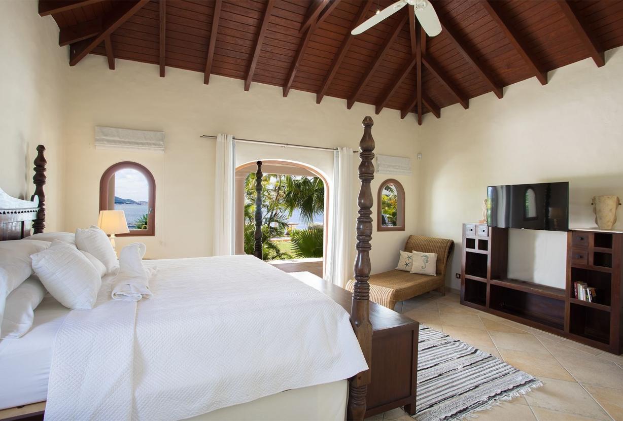 Sxm026 – Villa con playa privada en Terres Basses