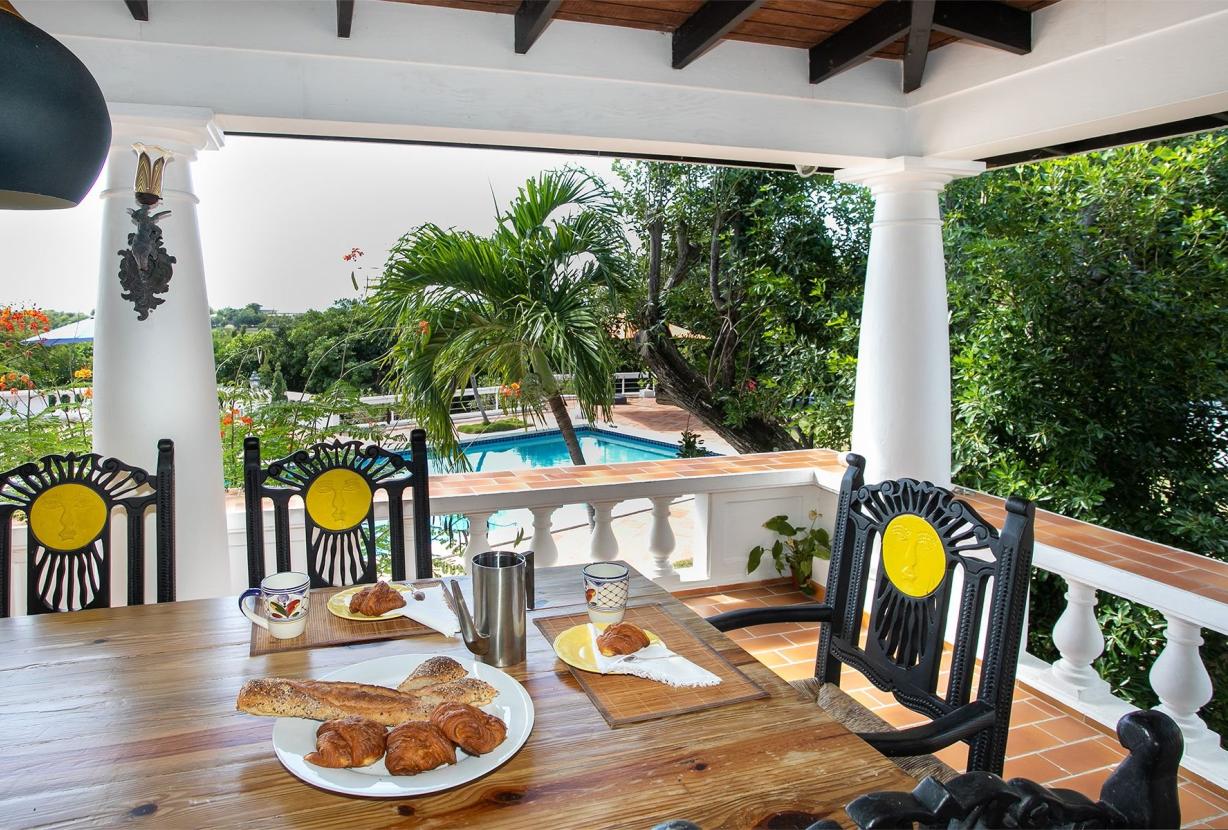 Sxm036 – Colonial-style villa with ocean views in Terres Basses