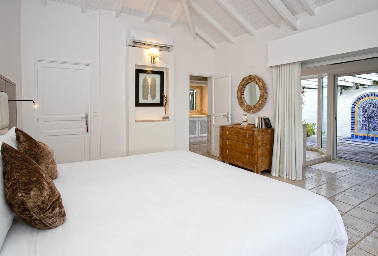 Sxm040 – Élégante villa avec vue sur le lagon à Terres Basses