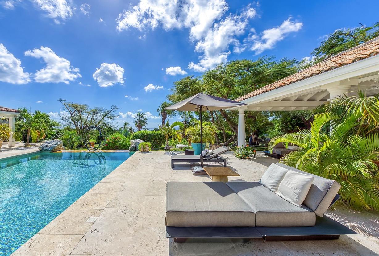 Sxm041 – Refined tropical villa in Terres Basses