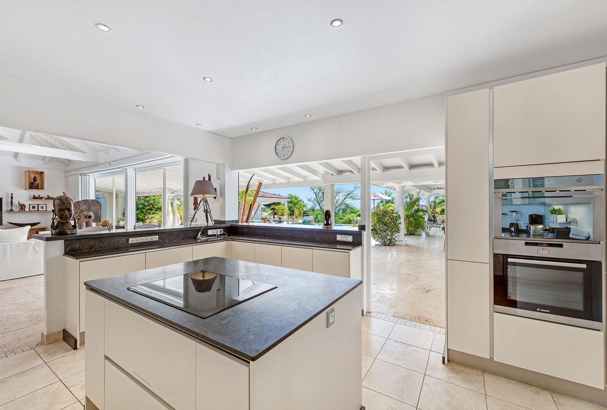 Sxm041 – Refined tropical villa in Terres Basses