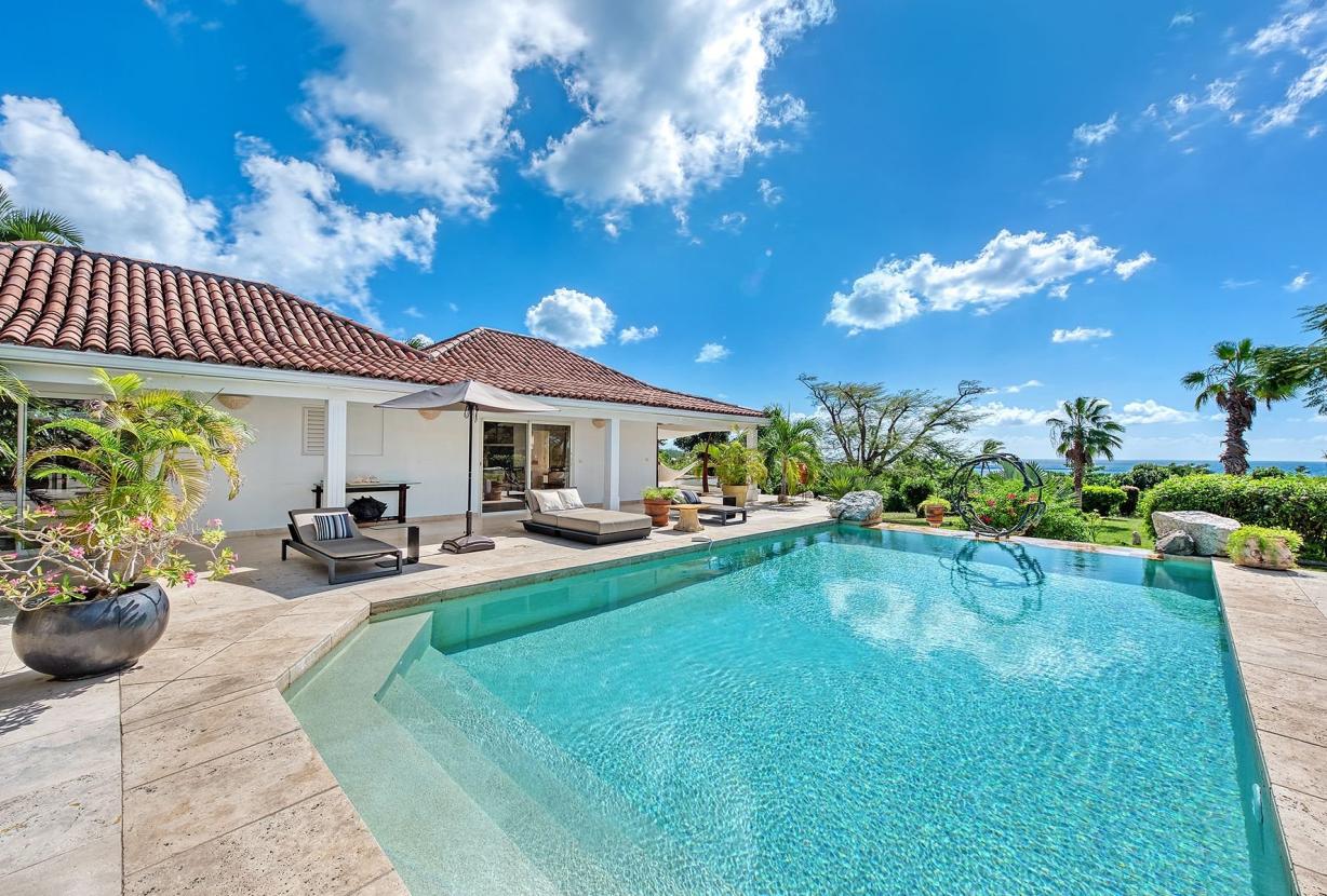 Sxm041 – Refined tropical villa in Terres Basses