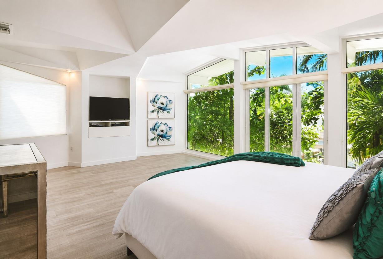 Mia019 - Modern Waterfront House in Fort Lauderdale