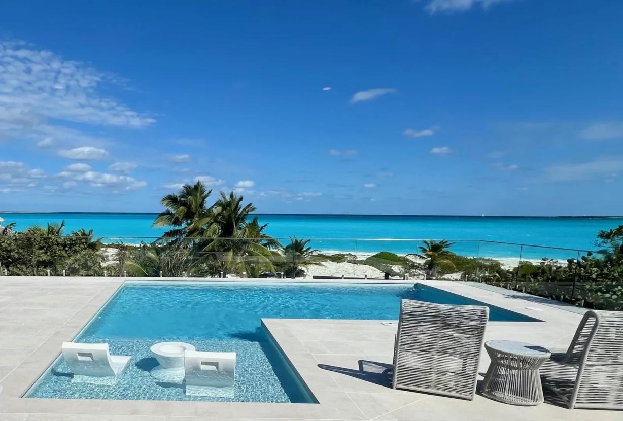 Bhs013 - Oceanfront villa in Great Exuma