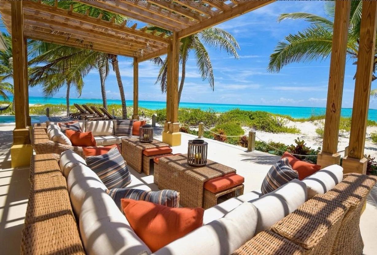 Bhs015 - Beachfront villa with private pool in Great Exuma