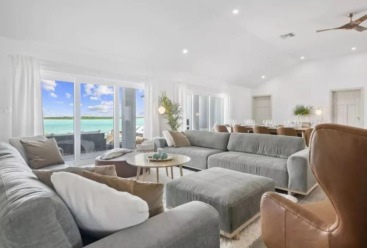 Bhs031 - Luxury beachfront villas with private dock in Exuma