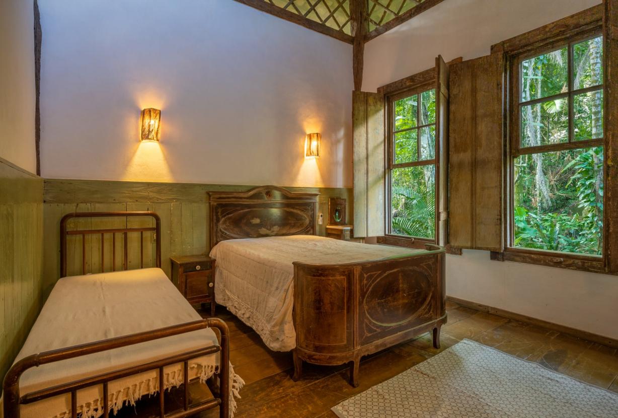 Sao600 - Exotic house facing the ocean in Ilhabela