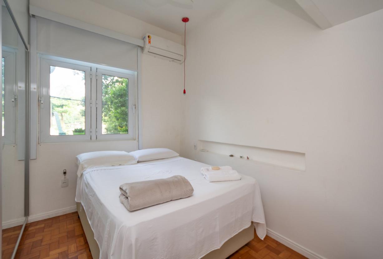 Rio954 - One bedroom apartment in Leblon