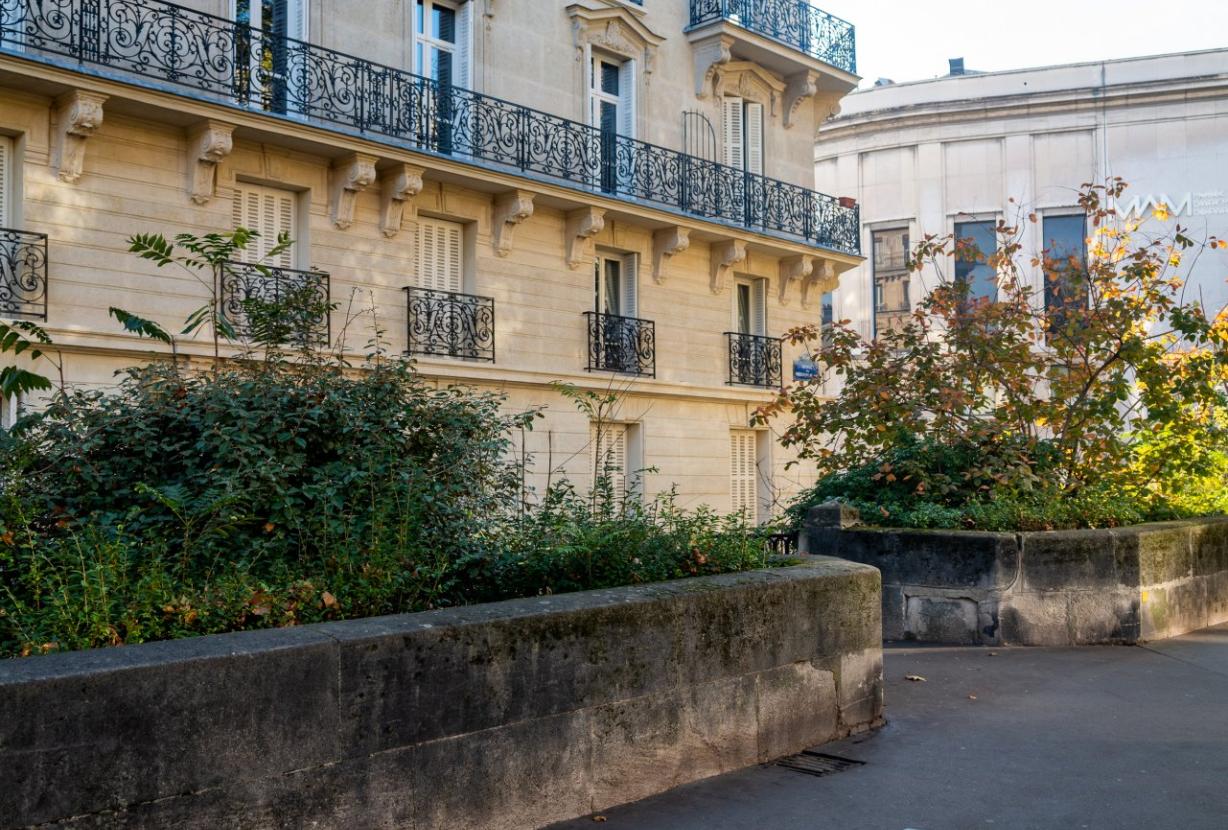 Par009 - Appartement de prestige à Paris Trocadéro