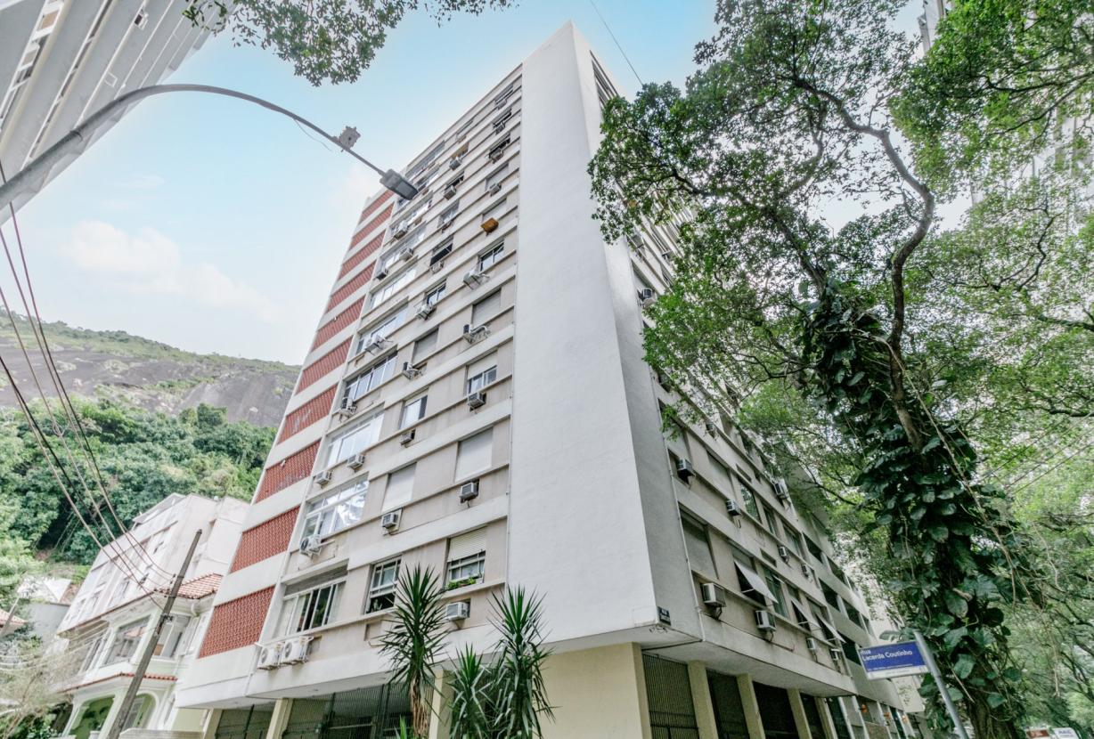 Rio312 - Charmoso apartamento de 4 quartos em Copacabana