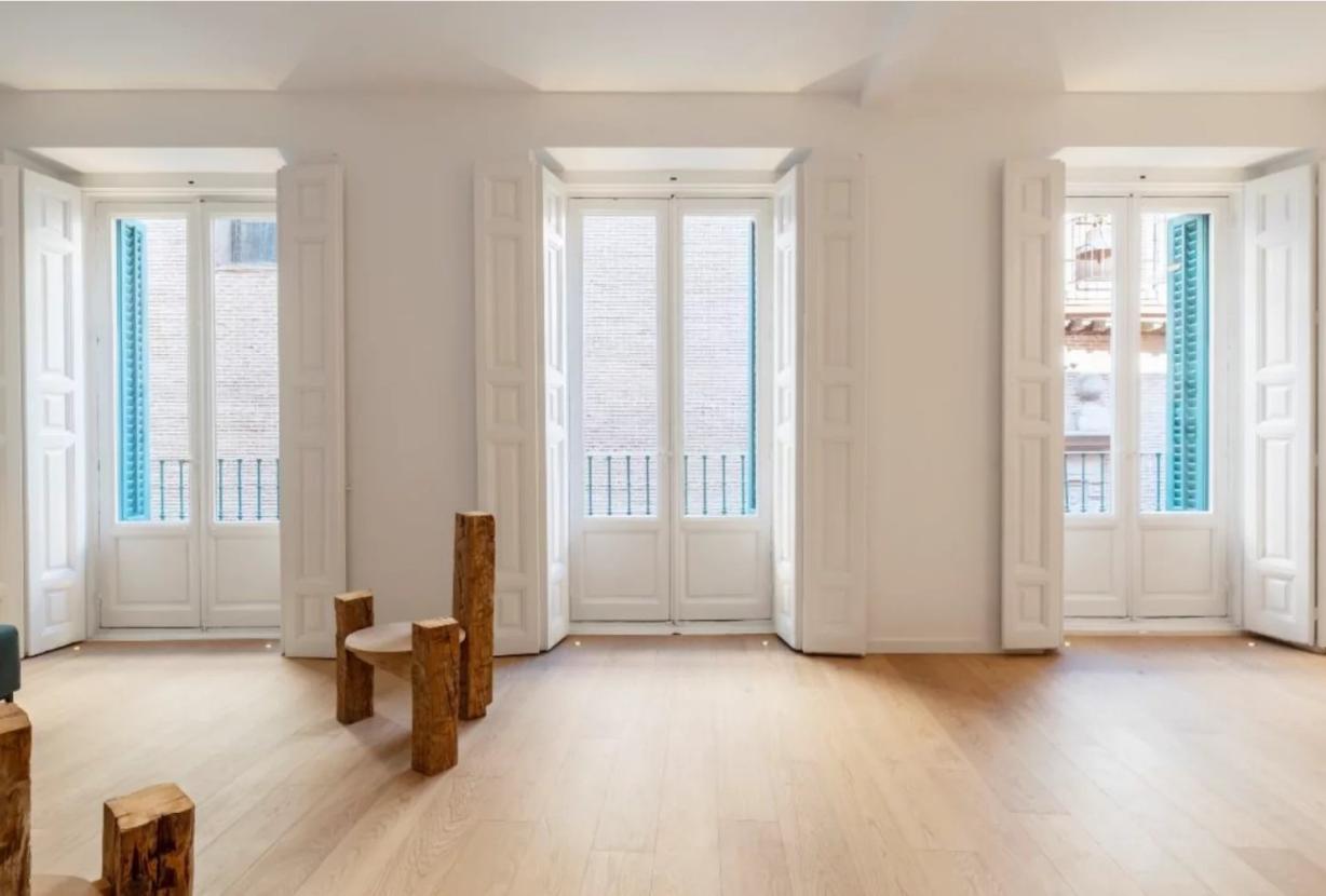 Exclusive brand new loft-style apartment designed by architects