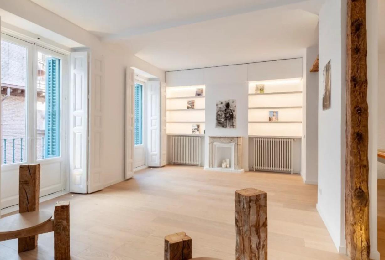 Exclusive brand new loft-style apartment designed by architects