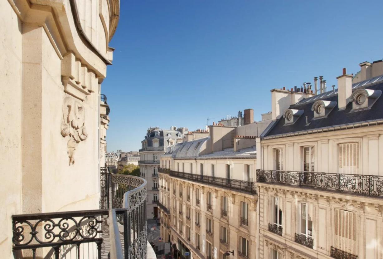 Apartment in Paris 8th - l'Arc de Triumph
