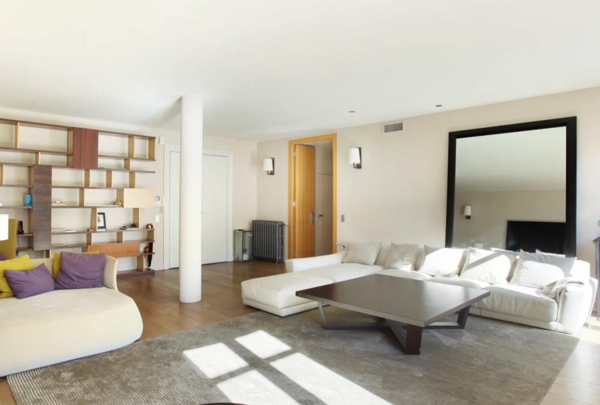 Apartment in Paris 8th - l'Arc de Triumph