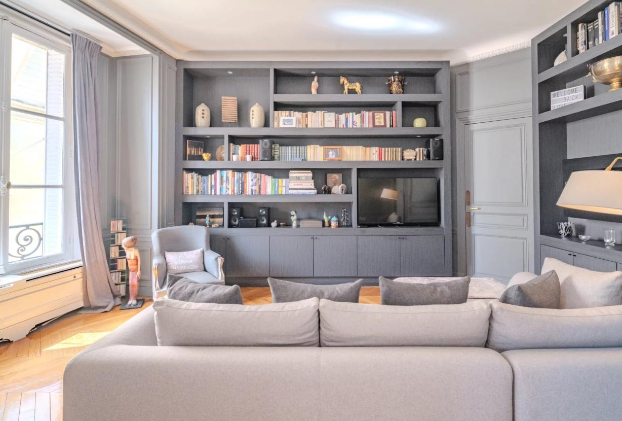 Par014 - Luxury apartment for sale on rue Galilée