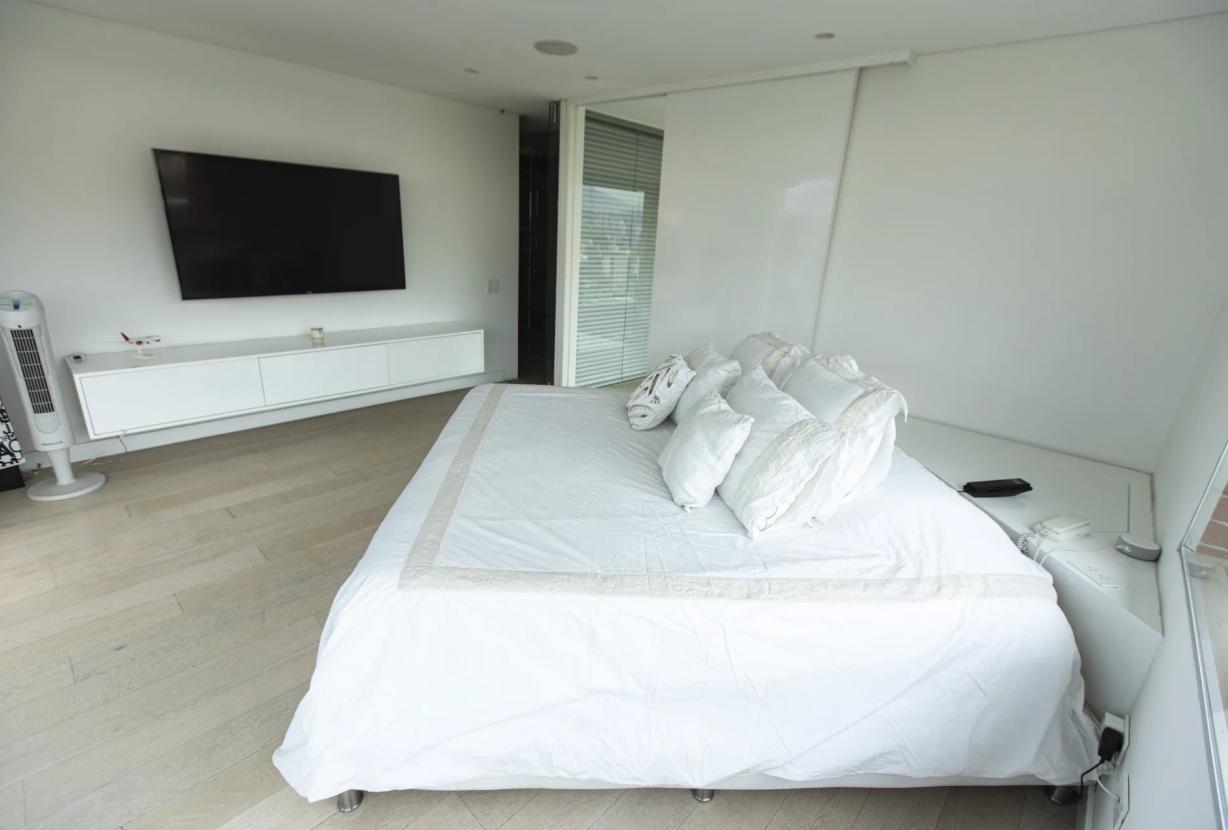 Med042 - Penthouse  de 1 cuarto para alquiler en Medellín