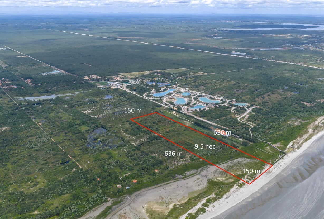 Pre001 - Last large plot of land facing the sea on Preá beach