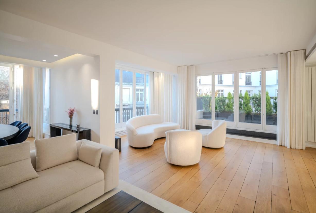 Par024 - Residencia de alto standing en Avenida Montaigne