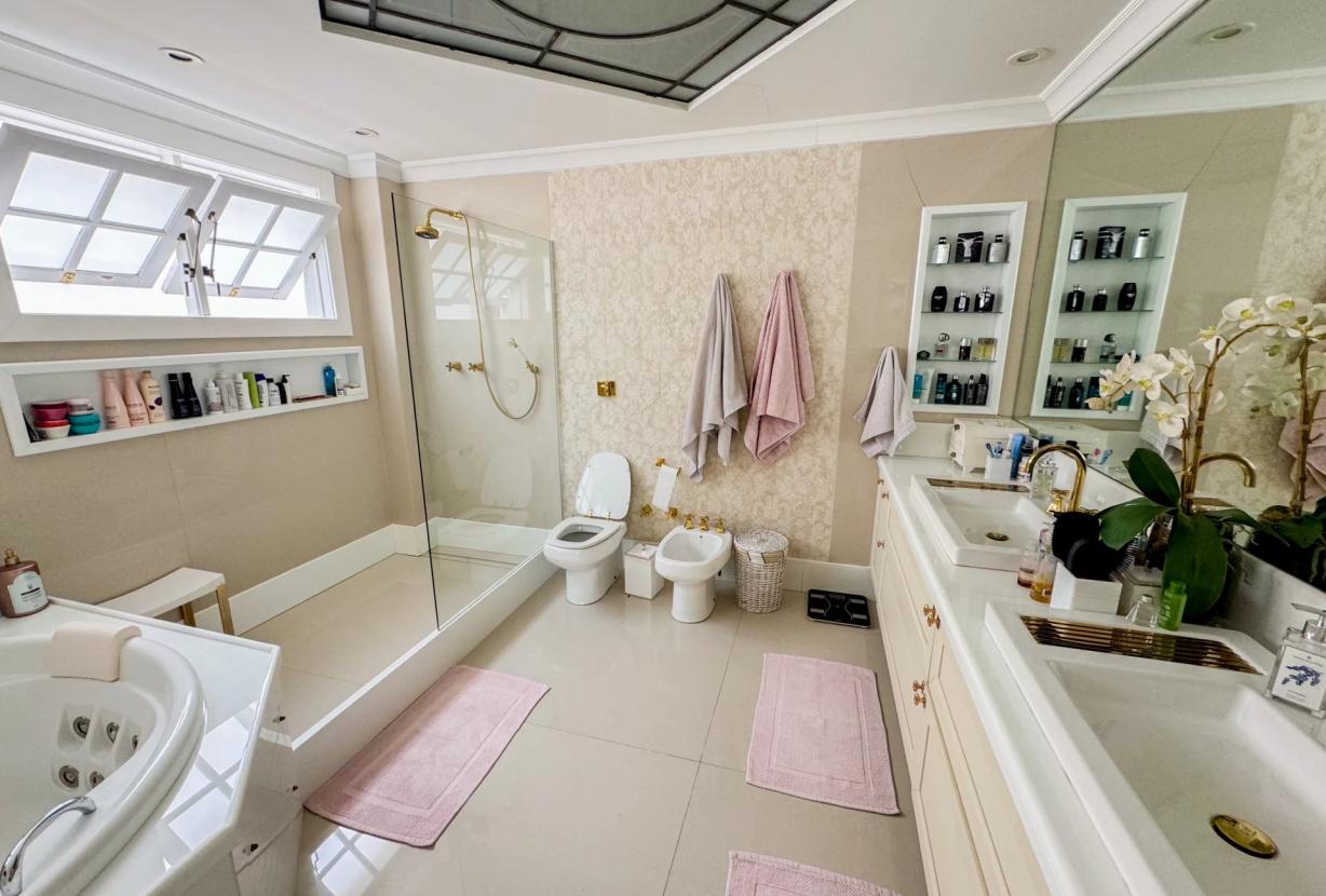 Rio201 - Gated community villa in Barra da Tijuca