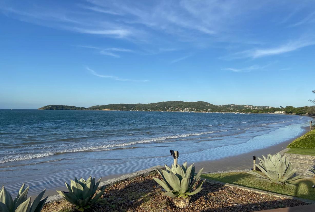 Buz026 - Mansão de luxo em frente ao mar em Búzios