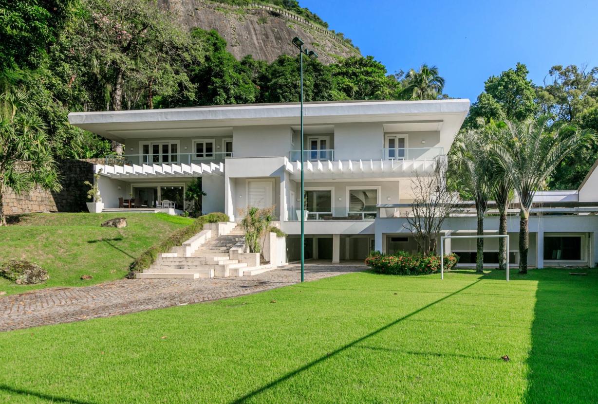 Rio177 - Luxury mansion in Itanhangá