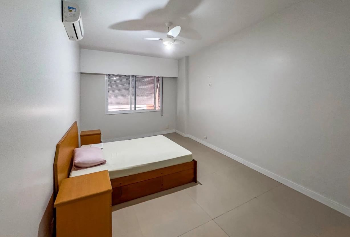 Rio393 - Charmoso apartamento beira-mar em Copacabana