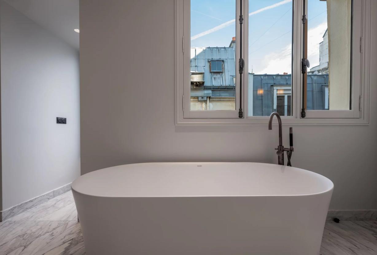 Par133 - Appartement luxueux de 4 chambres