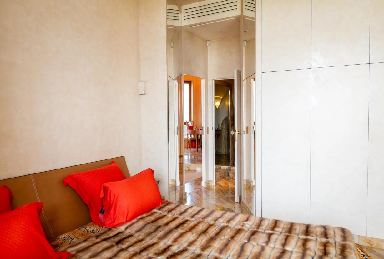 Par142 - Penthouse exceptional para renovar
