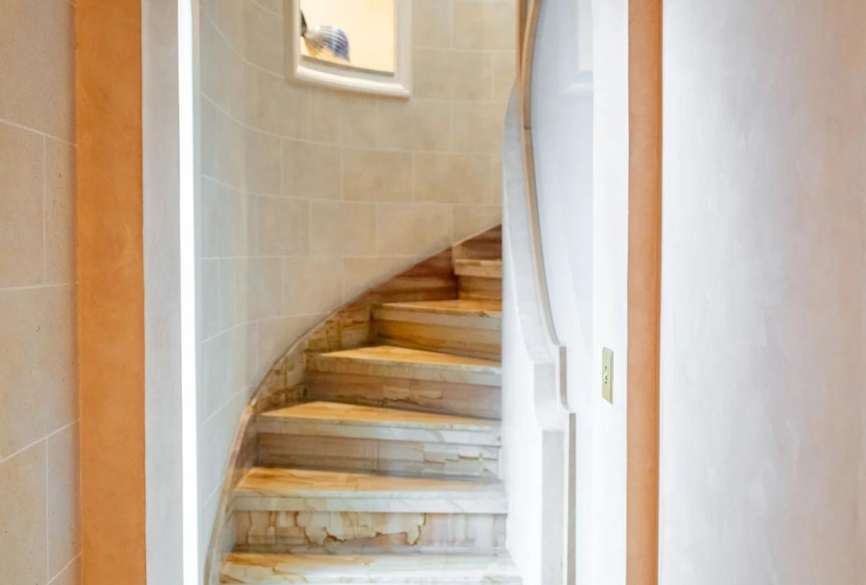 Par142 - Penthouse exceptional para renovar