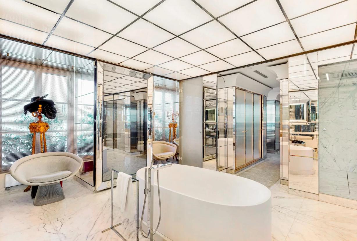 Par007 - Penthouse en Venta en un Palacio Parisino