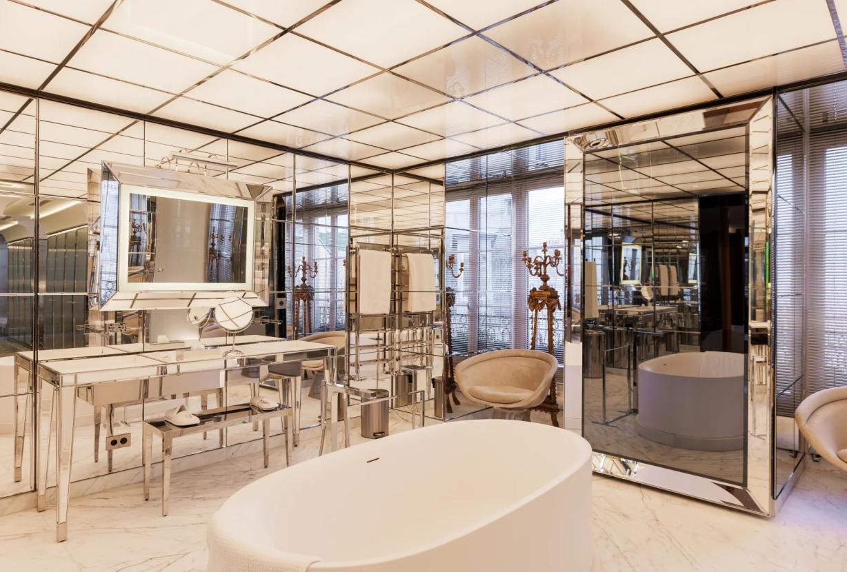 Par007 - Penthouse en Venta en un Palacio Parisino