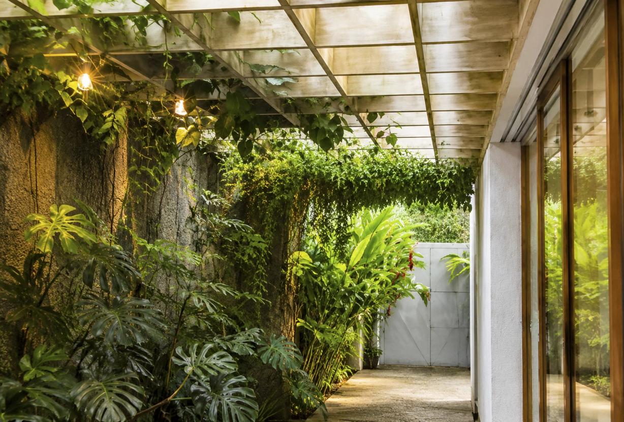 Rio302 - Casa renovada en alquiler en Gávea