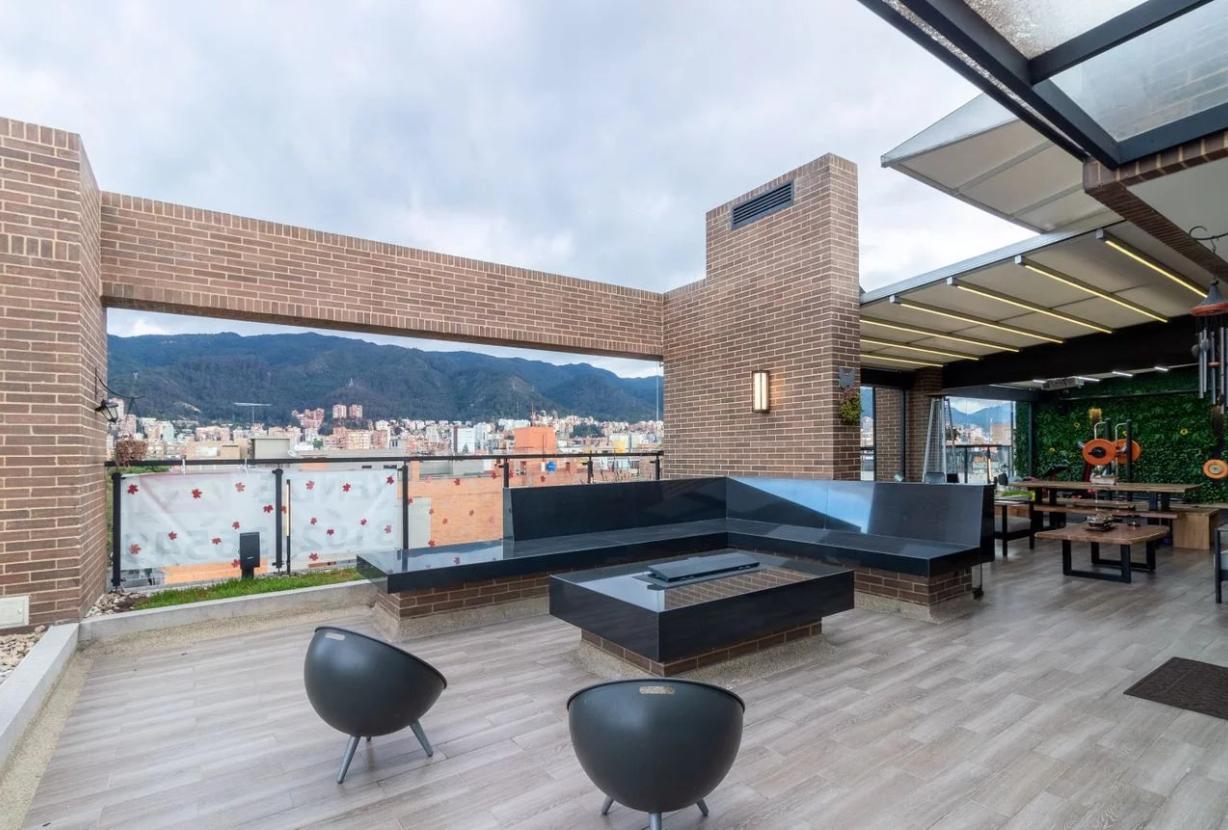 Bog023 - Appartement duplex de luxe avec terrasse à El Virrey, Bogotá