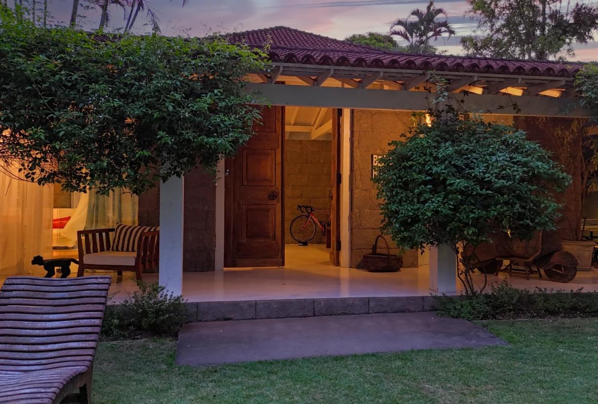 Rio193 - Casa com piscina no Itanhangá