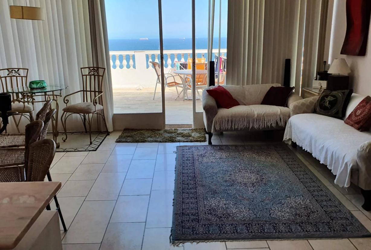 Rio480 – Seafront Penthouse in Copacabana