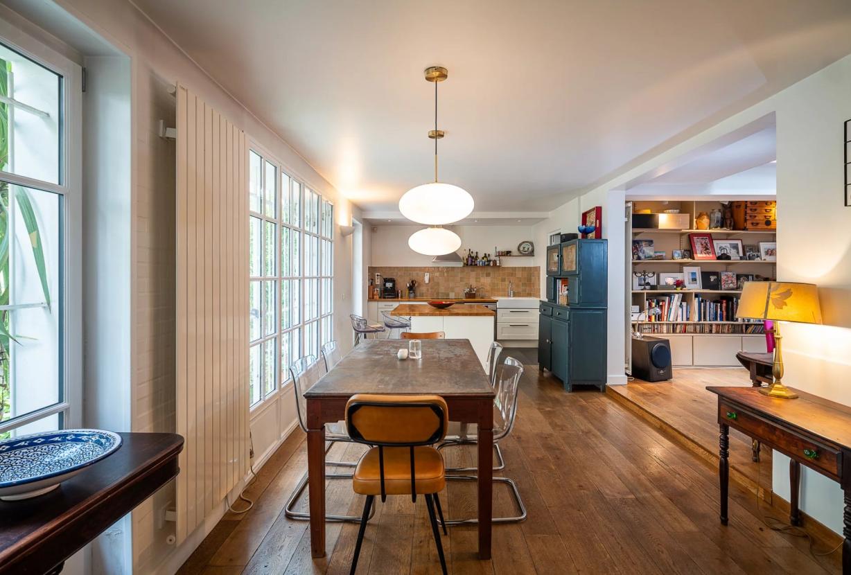 Par036 - Maison de ville avec terrasses en plein cœur du 17e arrondissement