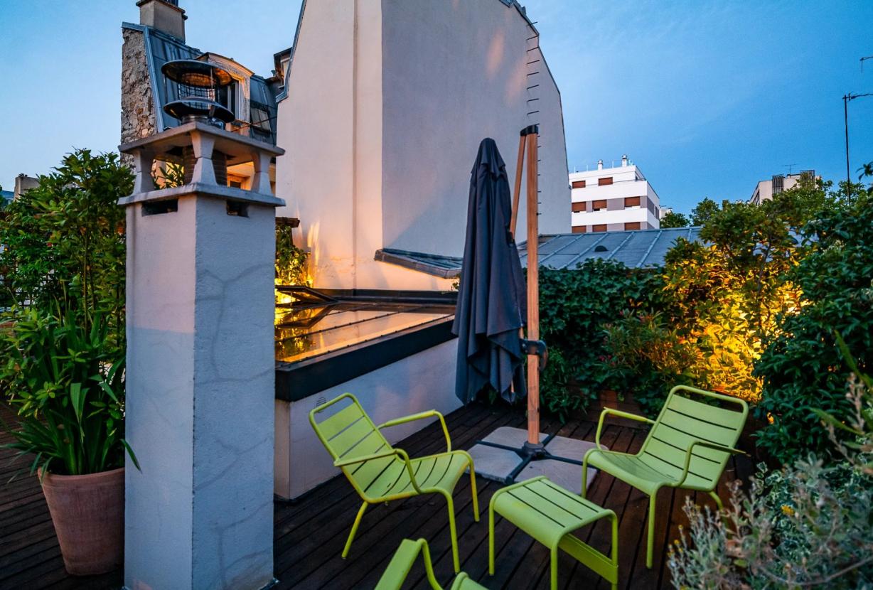 Par036 - Maison de ville avec terrasses en plein cœur du 17e arrondissement