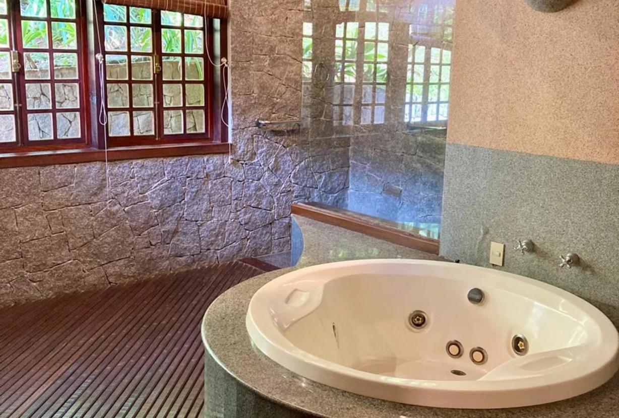 Buz050 - Maison avec vue à Joao Fernandes, Buzios