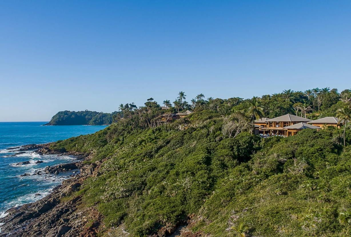 Bah171 - Exceptional Oceanfront Villa in Itacaré, Bahia